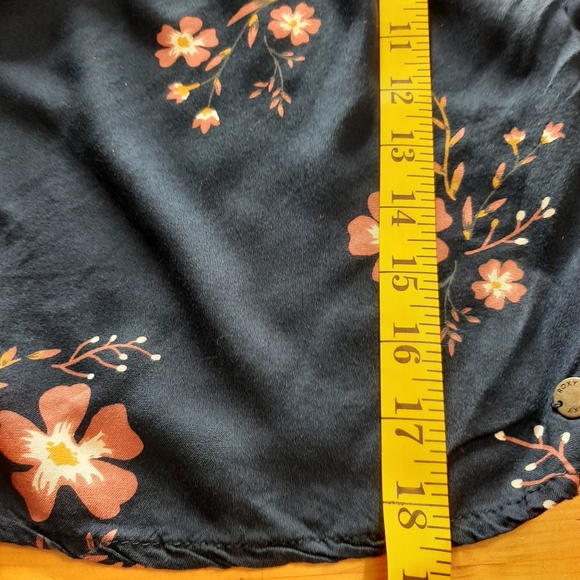 Roxy Peasant Blouse Top Blue Floral - Picture 9 of 9